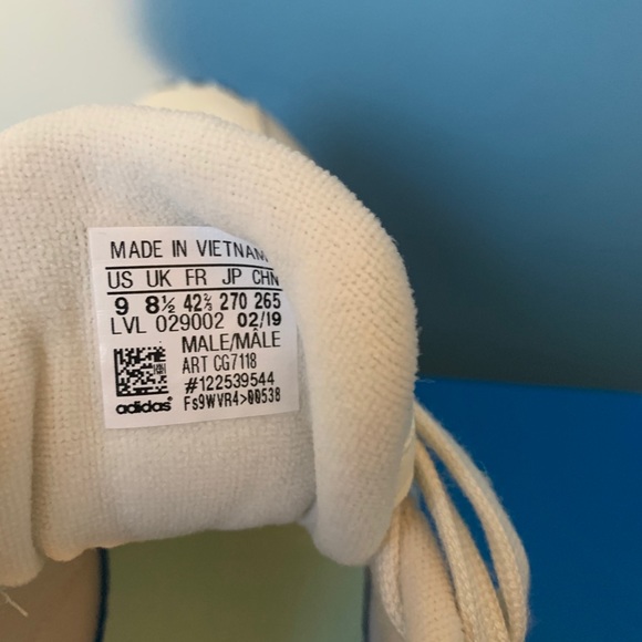 Adidas Yung-1 - Picture 3 of 4